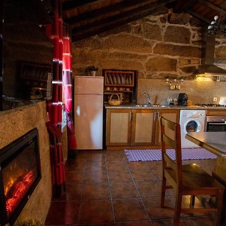 Casa Do Sertao Para 4 Pessoas -Geres Viana do Castelo Bagian luar foto